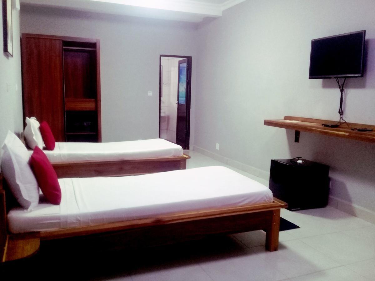 New Park Resort Mahajanga Bagian luar foto